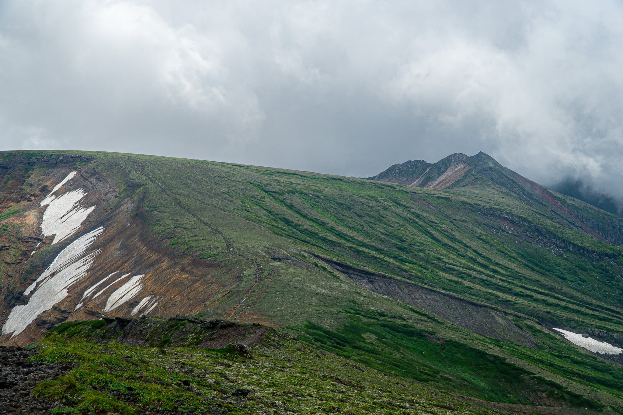 Volcanic slopes in the Daisetsuzan range, Hokkaidō